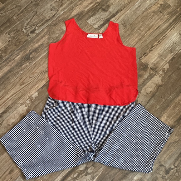 Vintage SagHarbor checkered Capris - Picture 8 of 10